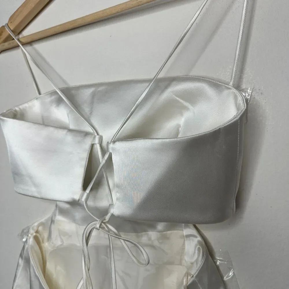 Gauge81 Marta White Satin Cut Out Square Neck Sleeveless Open Side Tie Back  SM - Picture 8 of 13